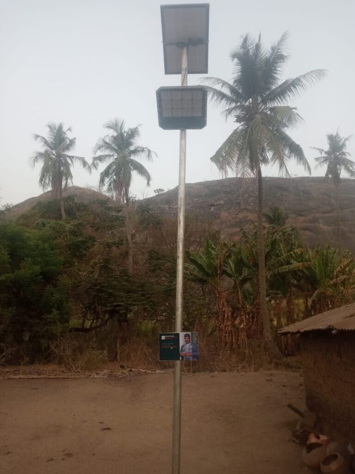 ÉLECTRIFICATION RURALE DANS LES COLLINES : La Fondation Terrien.nes apporte de la lumière dans plusieurs localités