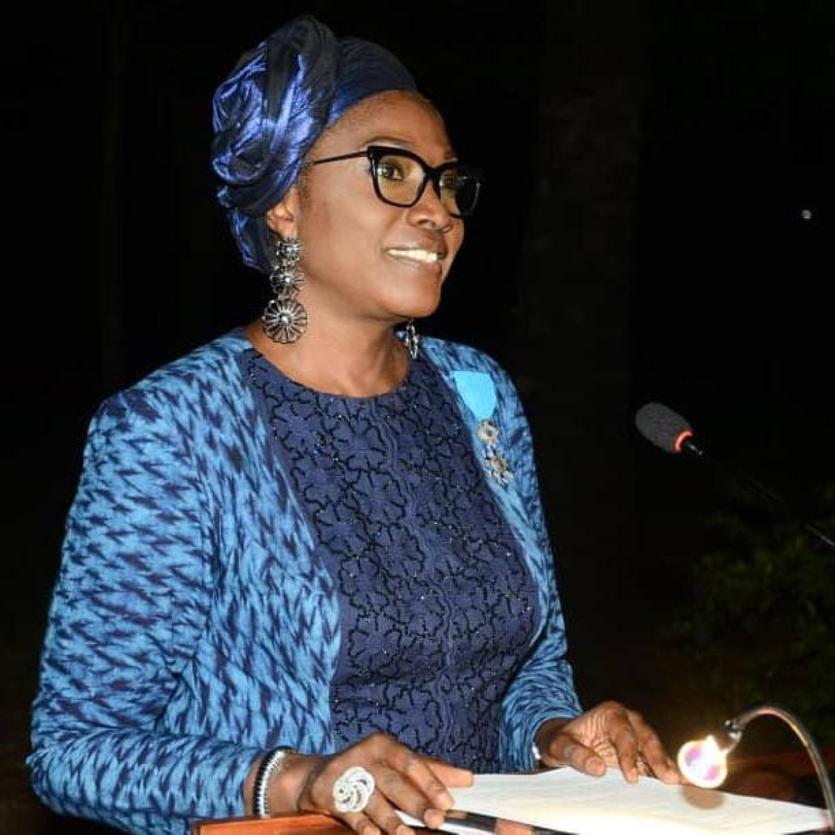 POUR SES OEUVRES EN FAVEUR DE LA PAIX : Fatoumatou Batoko Zossou élevée au grade de Chevalier de l’Ordre national de Mérite Français