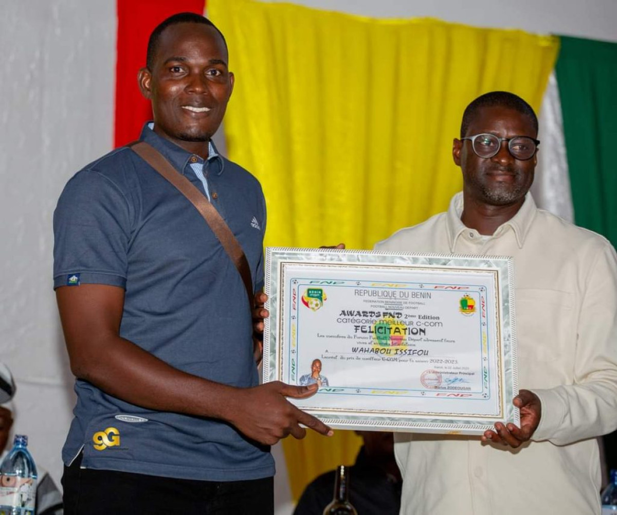 PRIX AWARDS DU FND 2023 : Wahabou Issifou meilleur Chargé de Communication pour une 2e fois