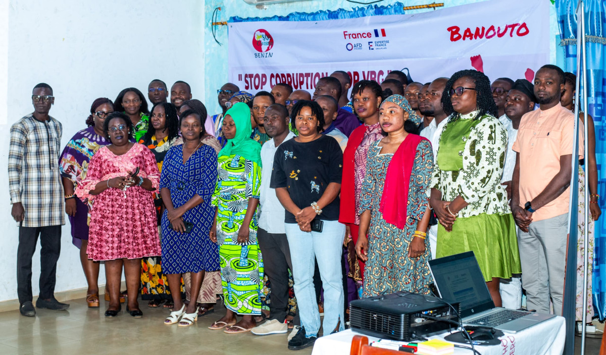 Pour une lutte efficace contre la corruption sexuelle et la sextorsion: Sos Civisme Bénin–Banouto outillent des journalistes