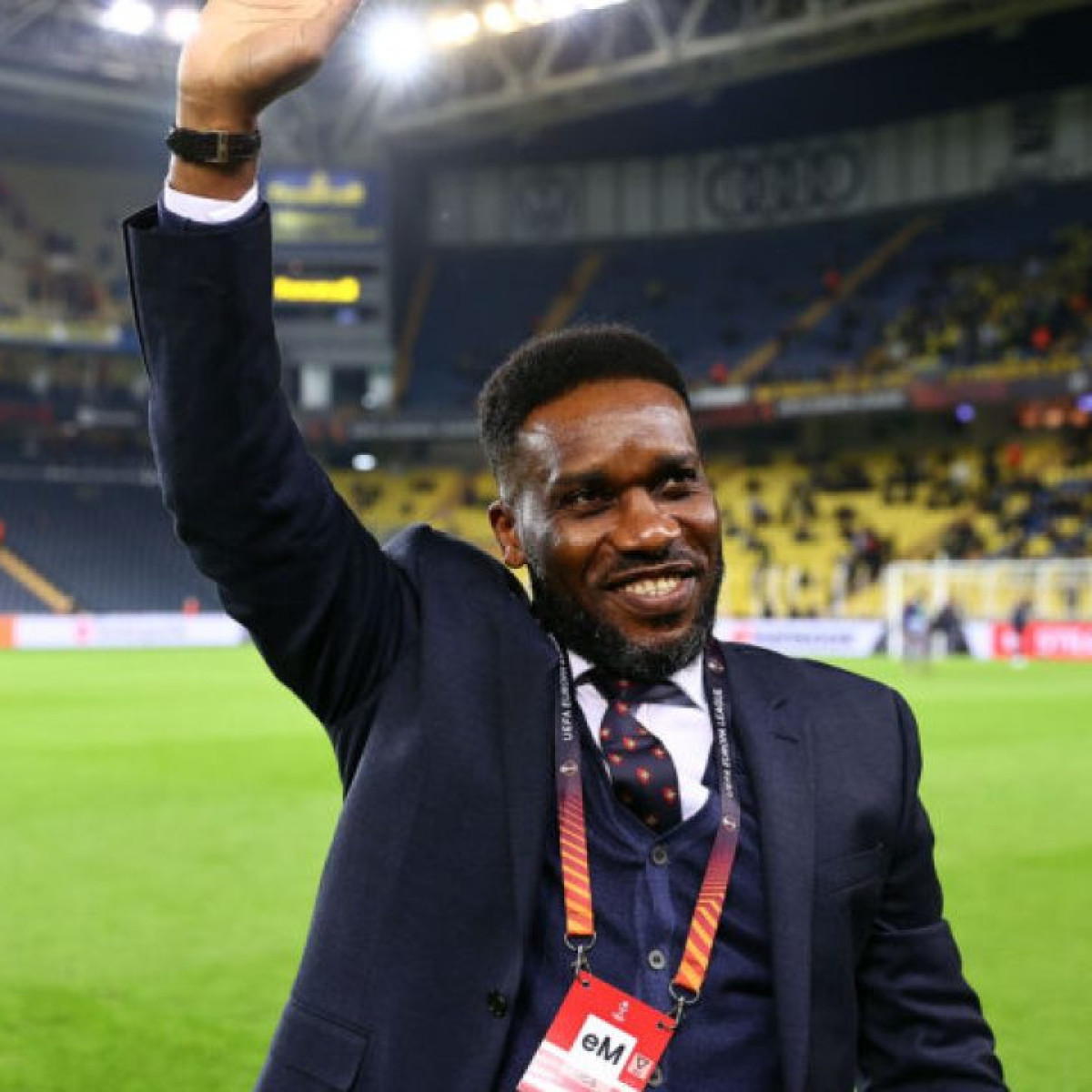 NIGÉRIA : Le footballeur Jay Jay Okocha nommé ministre des sports