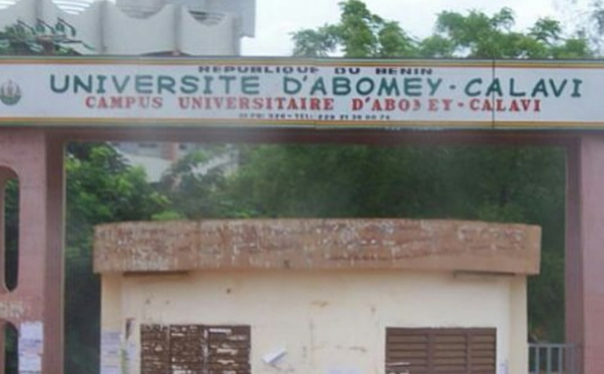 DANS LE BUT DE PROTÉGER LE MONDE UNIVERSITAIRE CONTRE LE CORONAVIRUS : L&rsquo;Ecole Doctorale Pluridisciplinaire de l&rsquo;Uac suspend les soutenances de thèses