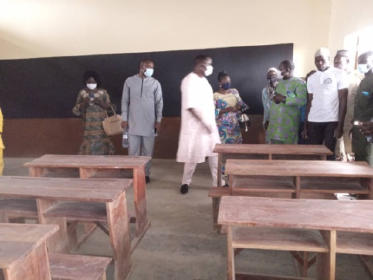 BANIKOARA/MISE EN SERVICE D’UN MODULE DE CLASSE ET MAGASINS A L’EPP TOUMAROU : Le maire Sarako Tamou améliore les conditions d’étude des apprenants