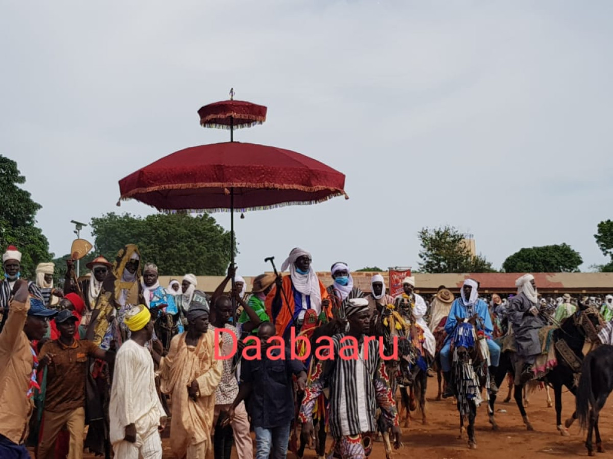CÉLÉBRATION DE LA FÊTE IDENTITAIRE DE LA GAANI : Plus de 500 chevaux ont défilé devant le palais impérial de Nikki