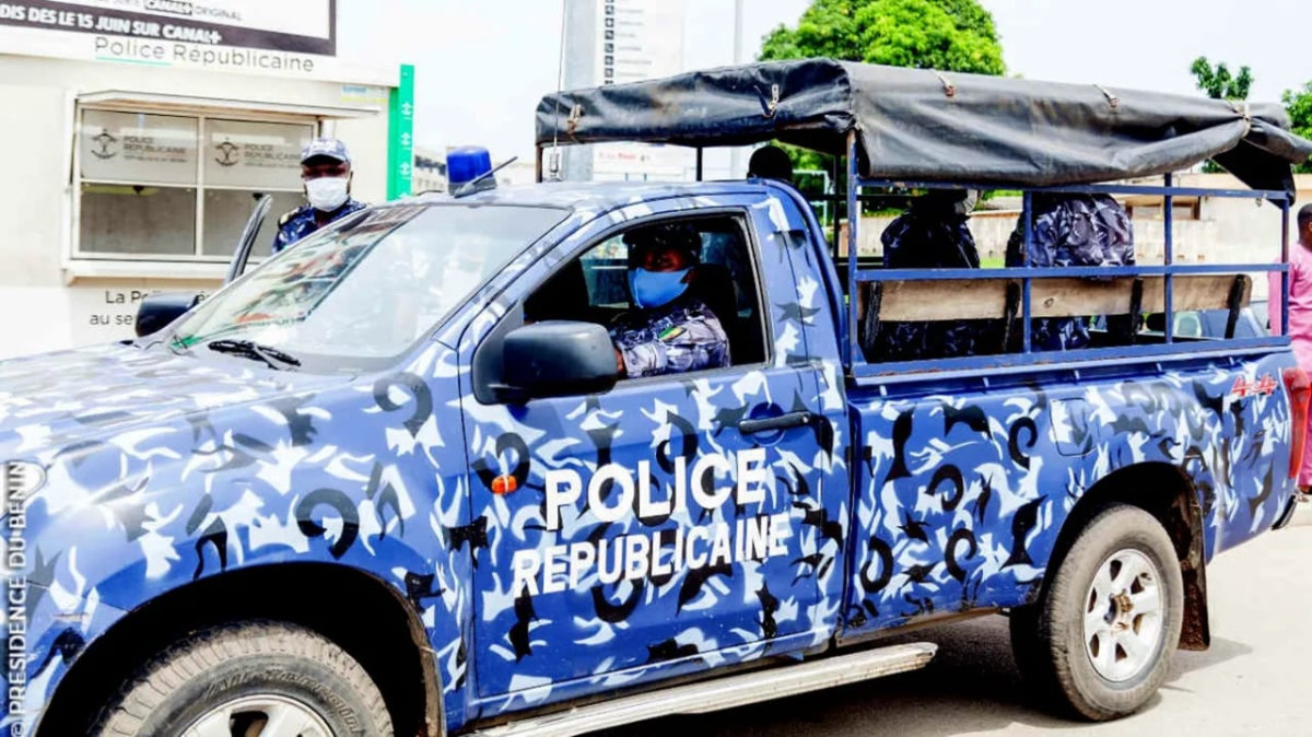 Dassa-Zoumè: une aide-soignante arrêtée avec 48 kg de faux médicaments à quelques jours de la retraite