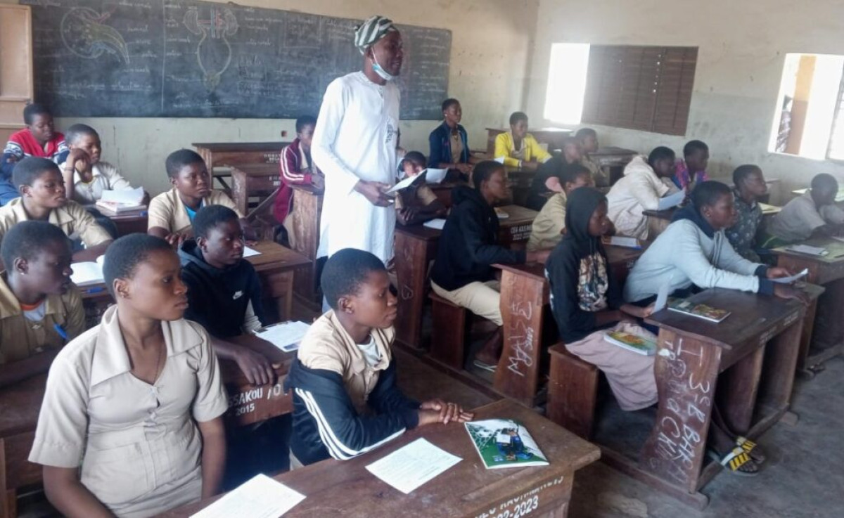 Td sur les matières scientifiques au profit des élèves filles de Kandi: la région Grand Est de France œuvre pour l’amélioration des résultats scolaires