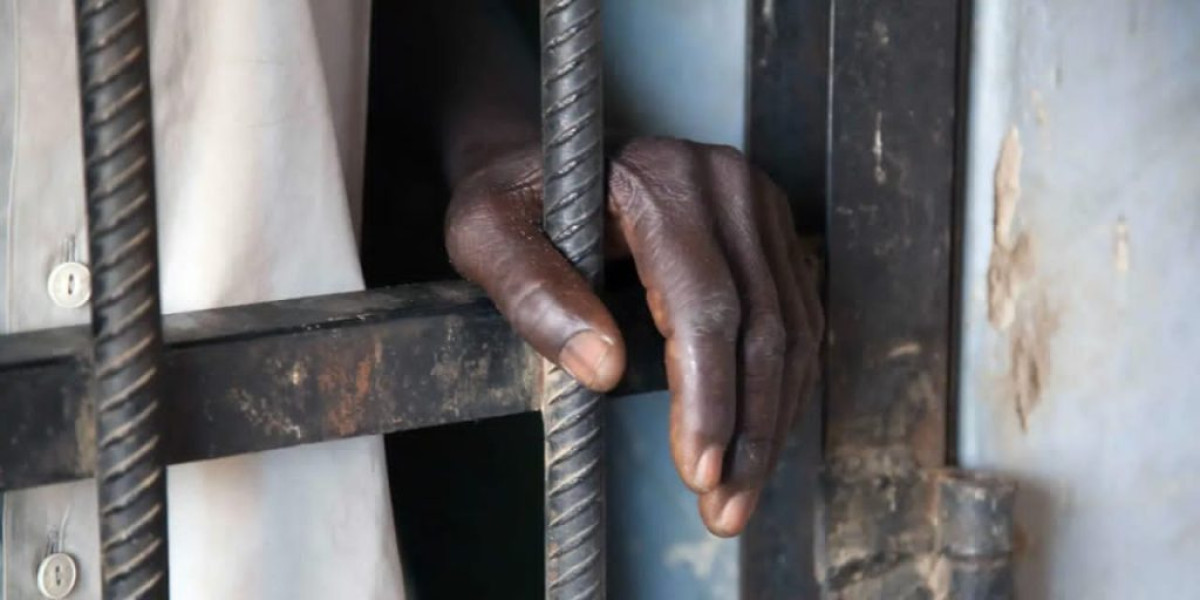 POUR AVOIR BLESSÉ DEUX MILITAIRES : Un étudiant écope de trois ans de prison ferme
