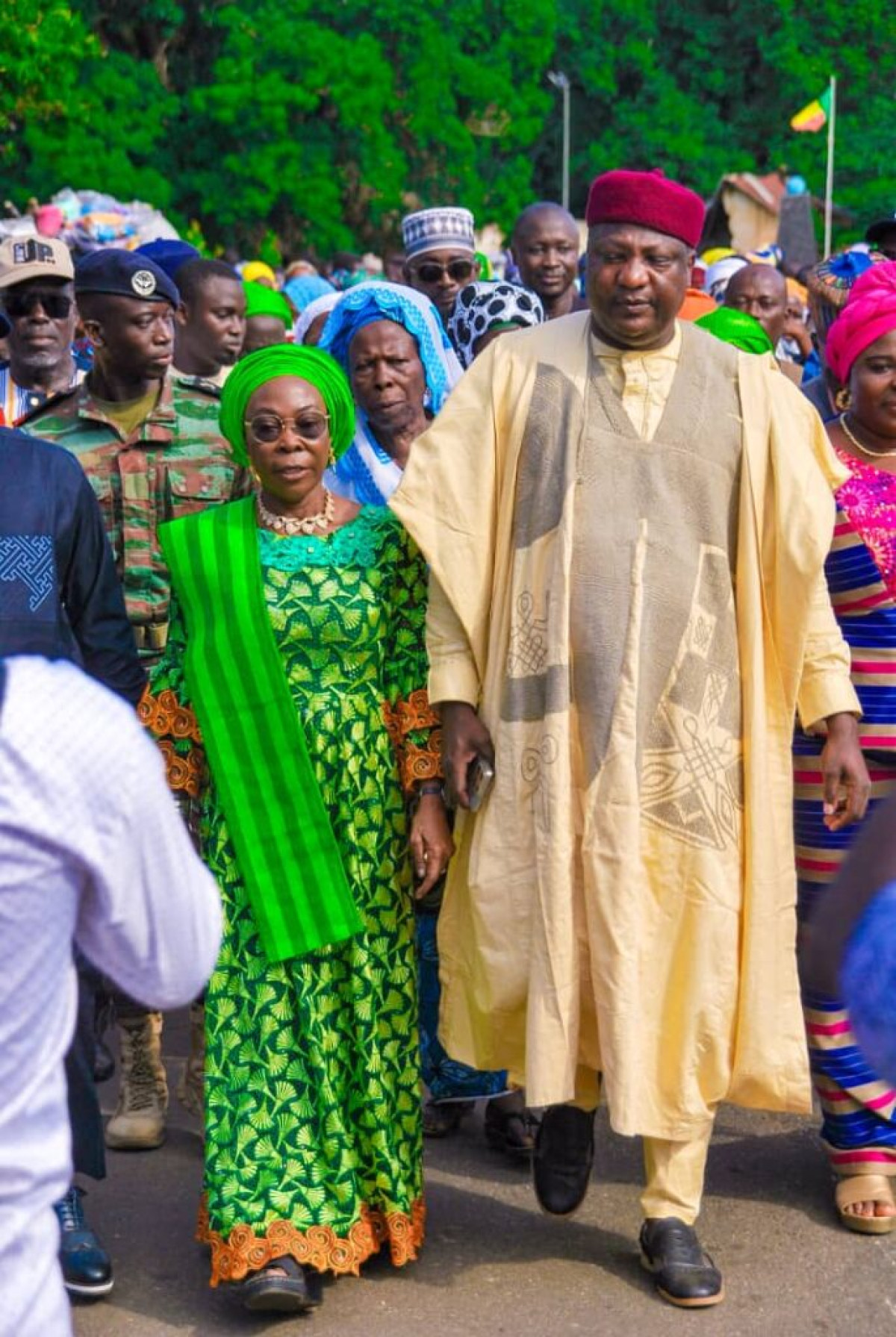 TENTATIVE DE COUP D’ÉTAT AU BÉNIN : L’He Alidjanatou Saliou-Arêkpa et toute la 14e C.e apportent leurs soutiens à Talon