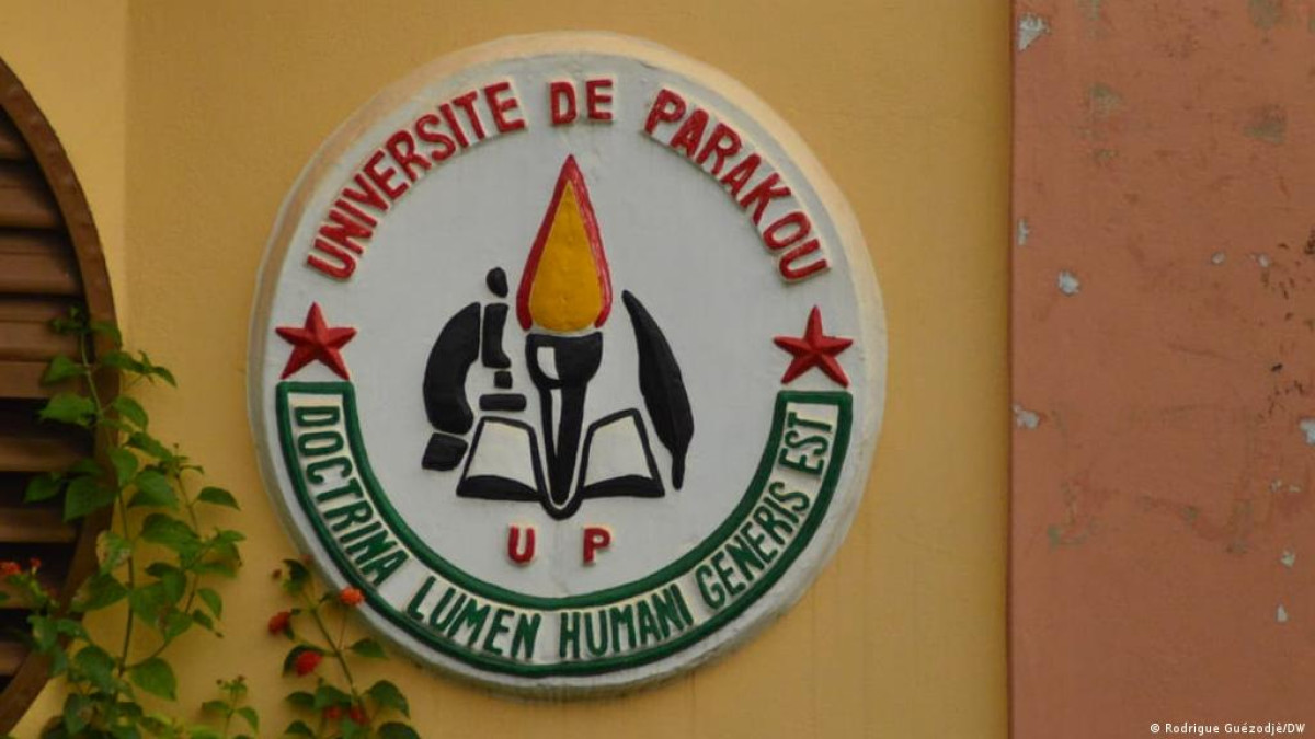 PAYEMENT DES FRAIS DE MÉMOIRE : Les étudiants concernés invités à s&rsquo;inscrire en ligne