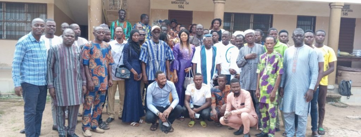 EN SÉANCE DE REDDITION DE COMPTE À PARAKOU ET ABOMEY-CALAVI : Le maire de Péhunco mobilise la diaspora pour la mise en œuvre du Pdc 4 . Les participants satisfaits de la gestion du maire Koto Orou Maré