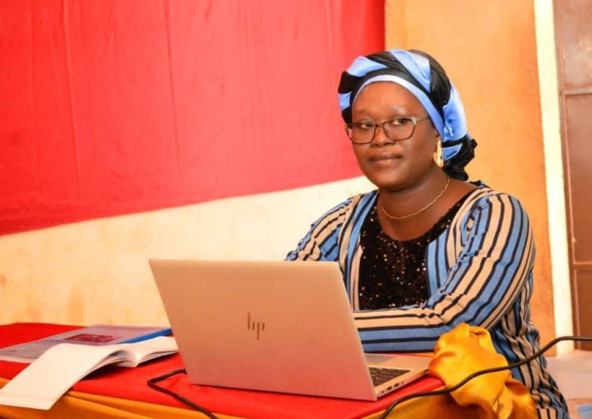 Université de Parakou: pascaline Abra Tchalantema obtient son Master en sociologie