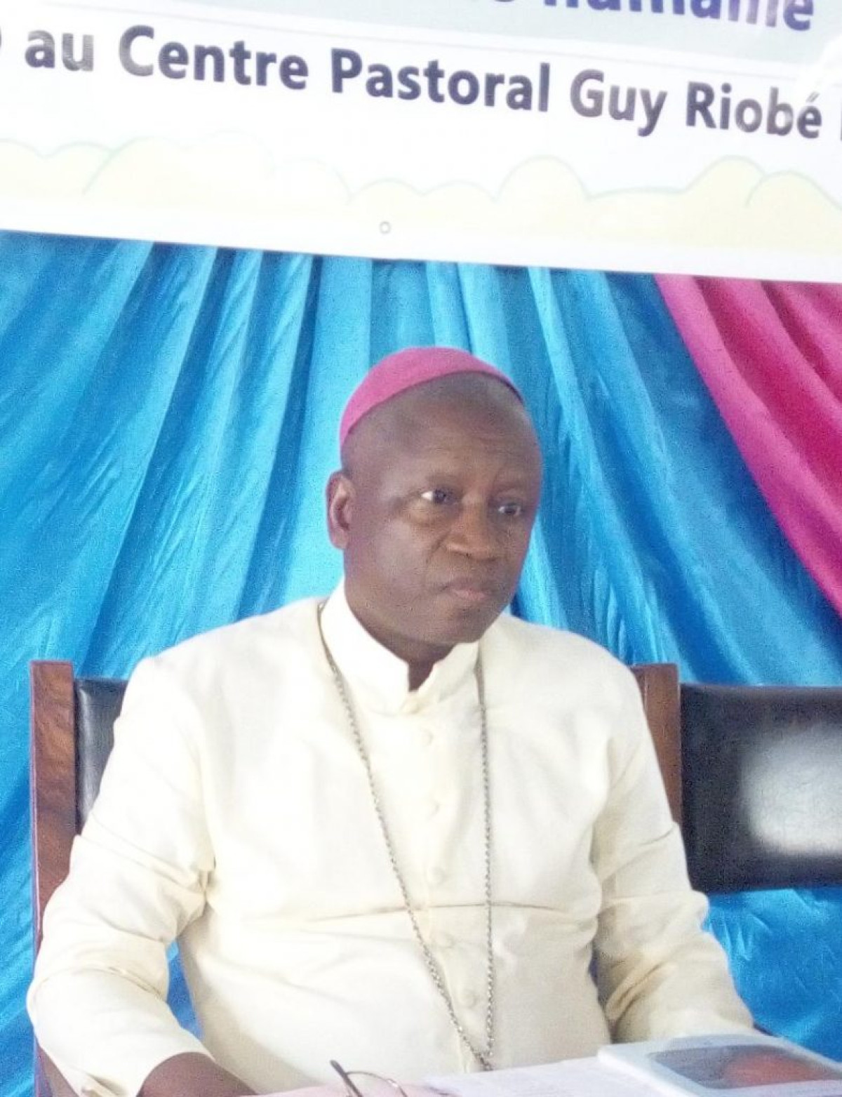 CELEBRATION DE LA JOURNEE MONDIALE DES COMMUNICATIONS SOCIALES A PARAKOU : Mgr N’Koué plaide pour une utilisation judicieuse des réseaux sociaux