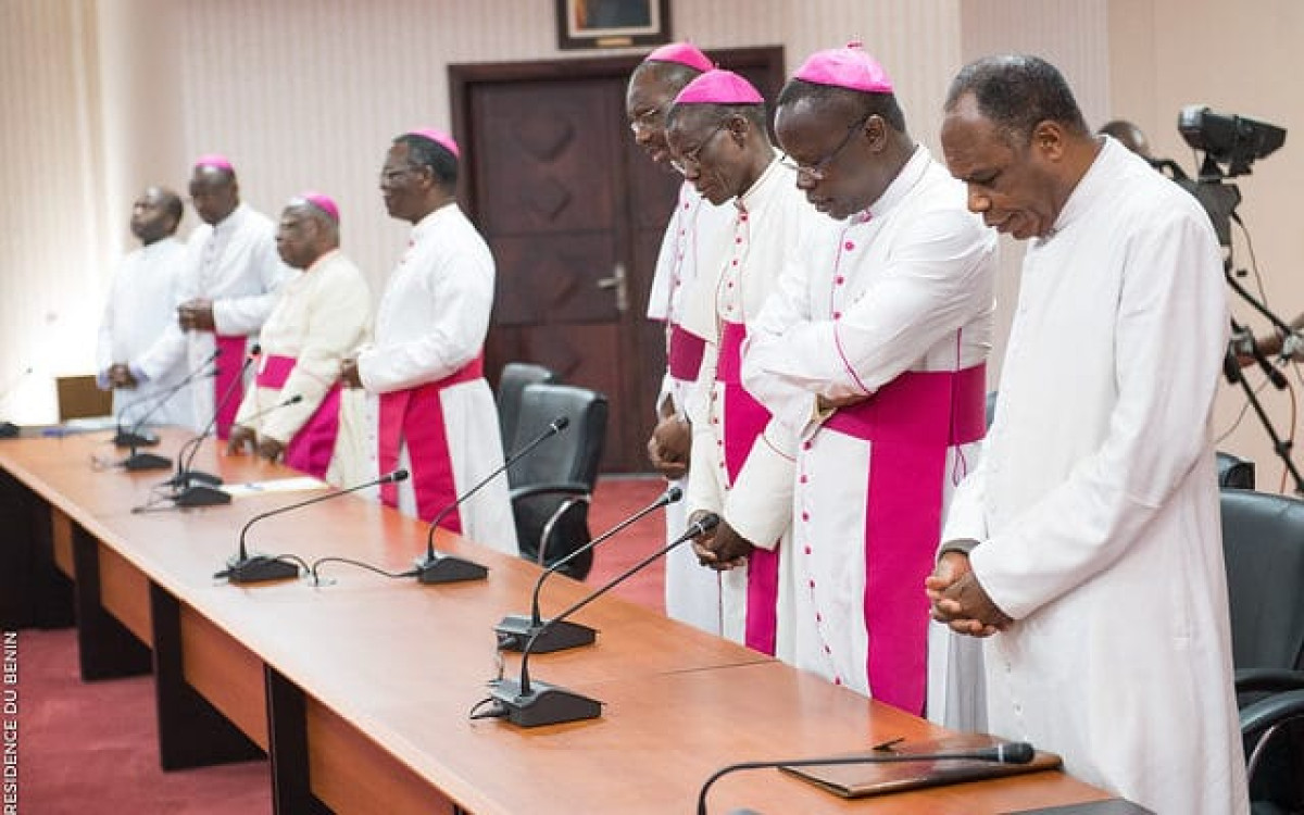 CONFERENCE EPISCOPALE DU BENIN AU SUJET DES MESURES DE PREVENTION DU COVID-19 : Les célébrations eucharistiques suspendues dans les églises catholiques
