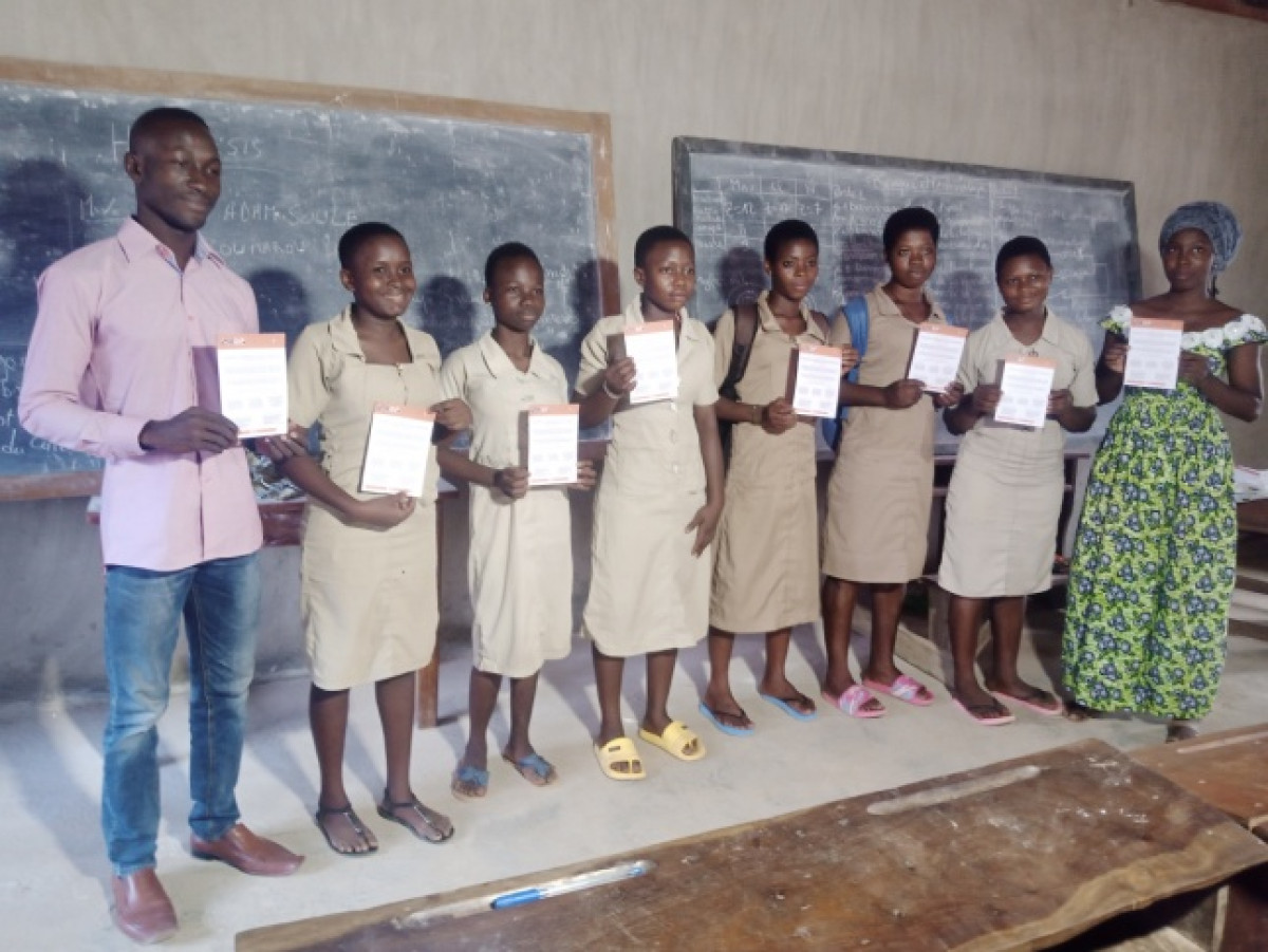 PARAKOU/CAMPAGNE DE SENSIBILISATION DES ELEVES FILLES SUR L’IMPORTANCE DES SERIES SCIENTIFIQUES : La Fondation Hystérésis met en place une pépinière de femmes leaders