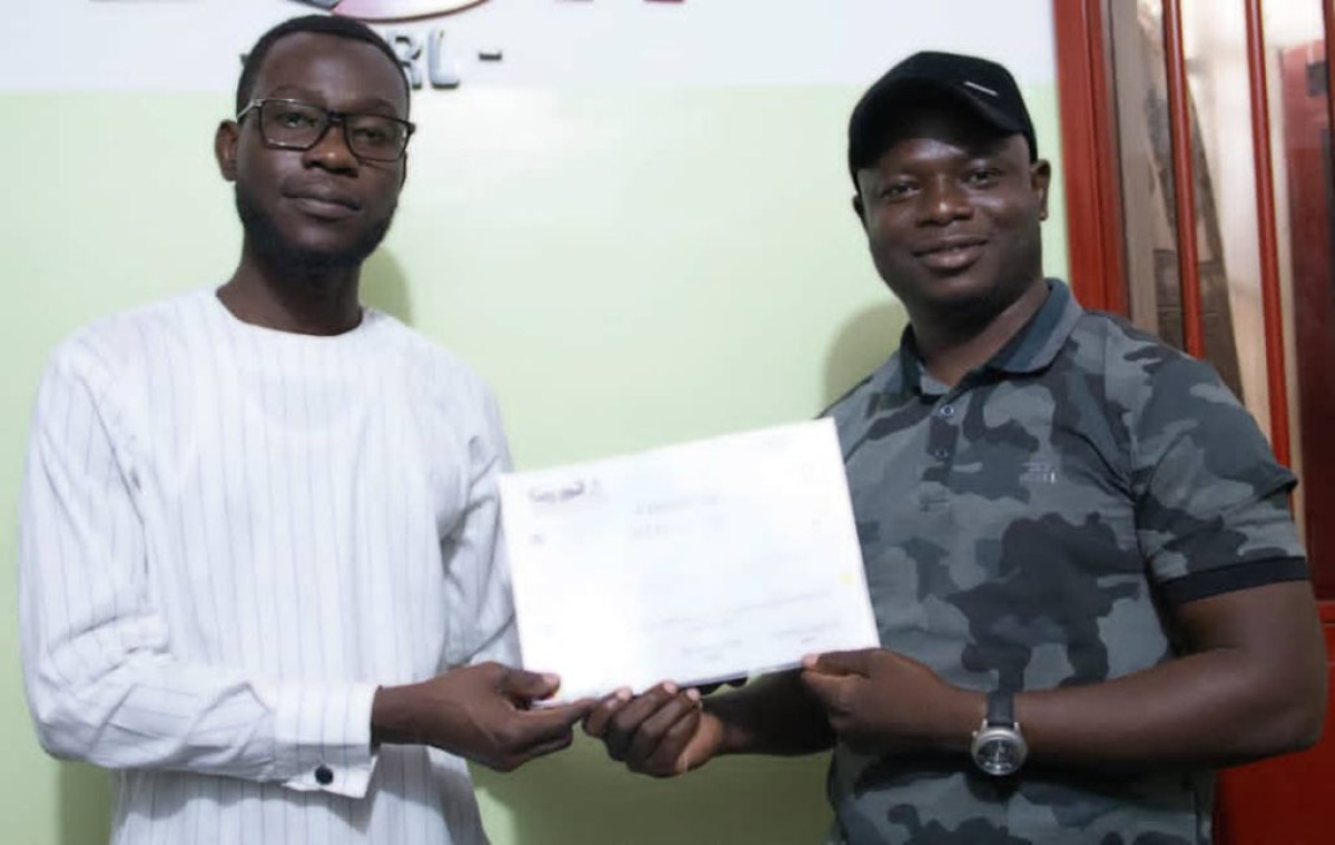 GROUPE DE PRESSE DAABAARU : Le Pdg Barnabas Orou Kouman distingué par la mairie des jeunes de Parakou