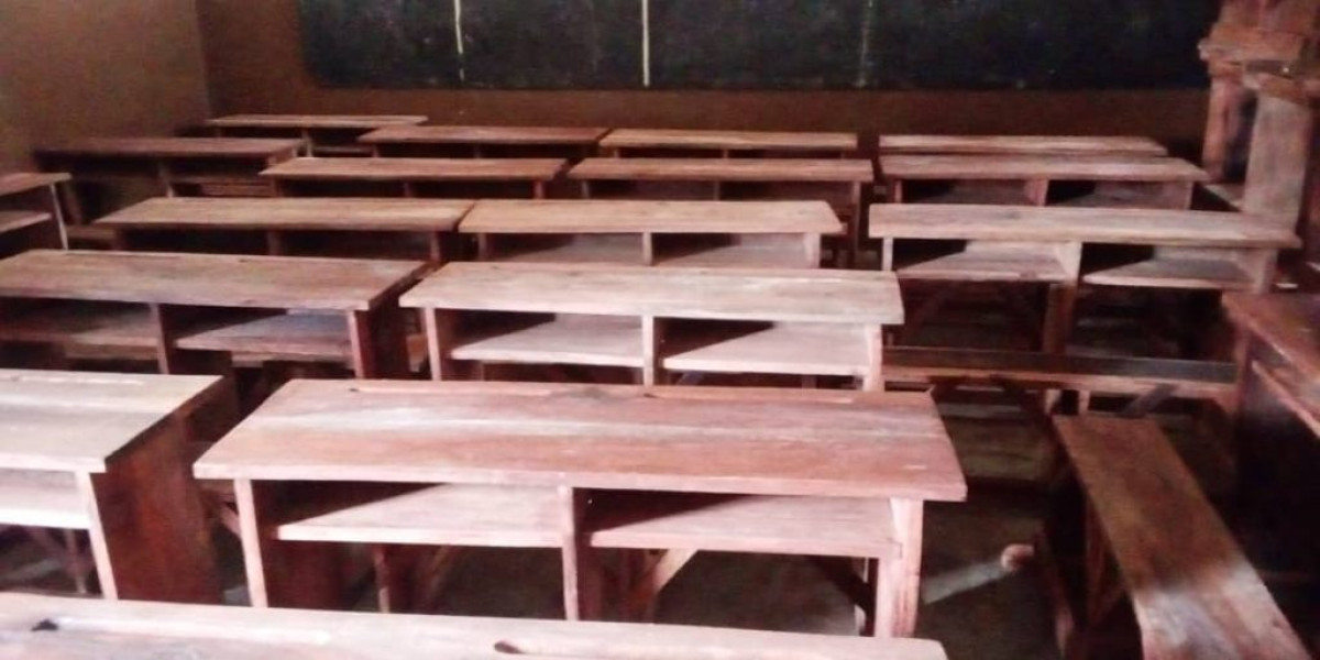 RÉCEPTION D&rsquo;INFRASTRUCTURES SOCIO-COMMUNAUTAIRES À GOGOUNOU : Le maire Bary Tidjani soulage les peines de ses populations