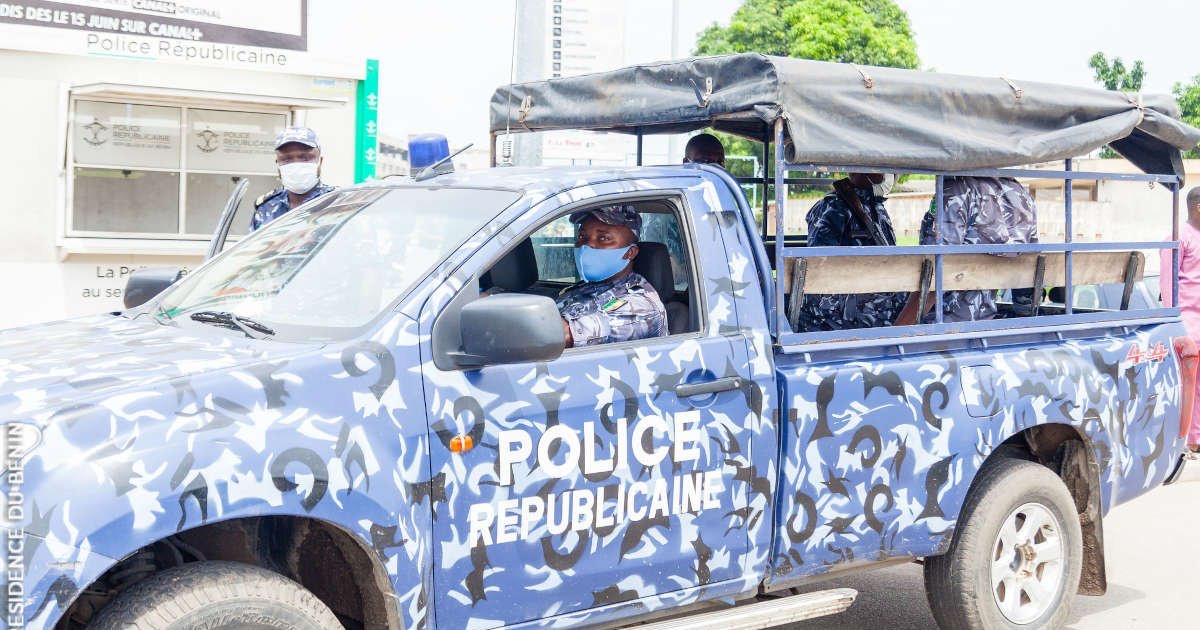 Opération policière à Ouidah: 14 arrestations et des produits psychotropes saisis dans un bar-ghetto à Pahou