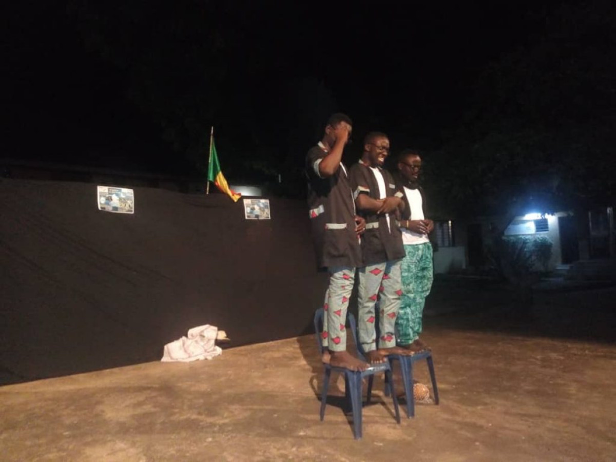 SOIRÉE DE CONTES AU CLAIR DE LUNE À PARAKOU : Pari gagné pour Koudoussou Laourou