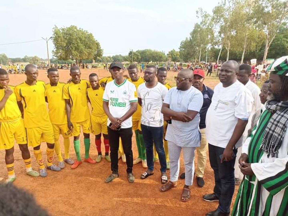JOURNÉE INTERNATIONALE DE LA JEUNESSE ÉDITION 2022 À PARAKOU : Kadiri Bata Gandé marque l’événement à travers un tournoi de football