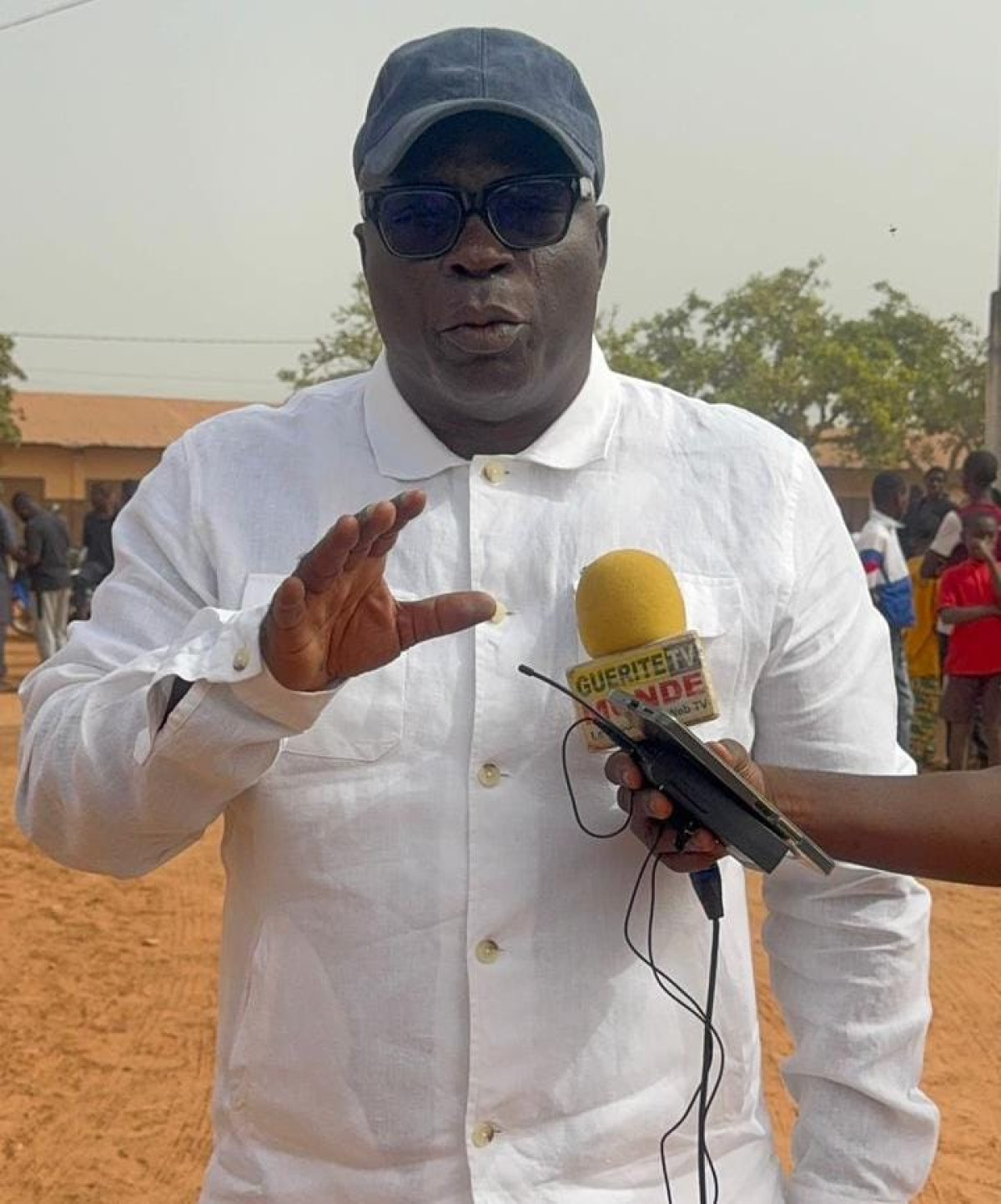 Rachidi Gbadamassi après son vote ce dimanche 11 janvier 2026: « Parakou et la 8ème ce jouent leur destin... Je leur demande de voter dans la paix »