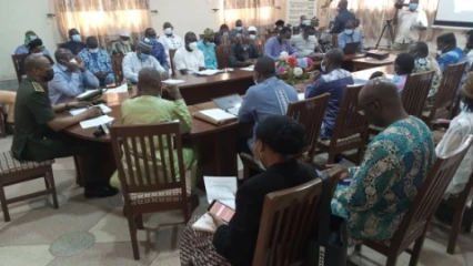 1ERE SESSION ORDINAIRE DU CDCC DU BORGOU AU TITRE DE L&rsquo;ANNÉE 2022 : Le nouveau code général des impôts passé au scanner  . Le préfet Cissé distingue deux acteurs du développement
