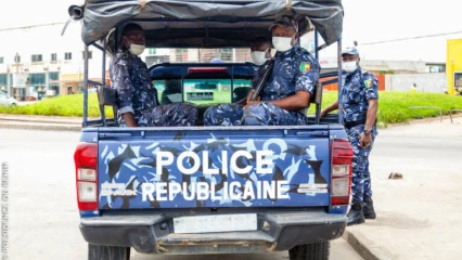 BÉNIN : Trois présumés voleurs de câbles téléphoniques arrêtés