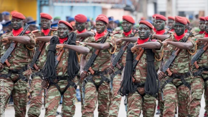 CELEBRATION DU 1ER AOÛT AU BENIN : La fête a perdu son sens sans le défilé militaire . Talon et son gouvernement ont manqué d&rsquo;inspiration