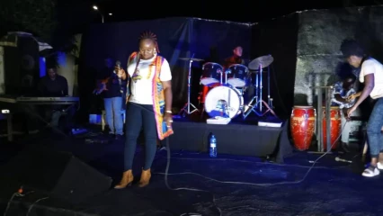 CONCERT LIVE DE NANA TEPA A PARAKOU : C’était tout simplement génialissime