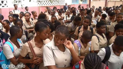 ÉDUCATION AU BÉNIN :  La décision de généralisation du port de la tenue kaki au secondaire public comme privé annulée