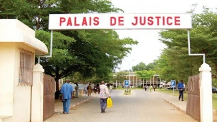 HARCÈLEMENT PAR VOIE NUMÉRIQUE :  L&rsquo;activiste Jean Kpoton écope de 12 mois de prison