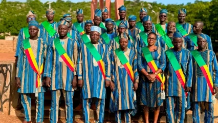 Identité et fierté culturelle lors de l'indépendance: Kouandé, Kérou, Pèrèrè, modèles de la valorisation des tenues locales