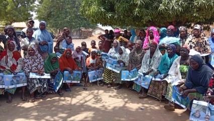 Kalalé/Campagne électorale à Dérassi: les femmes mobilisées autour de Jamillah Kissira Faladé pour le KO du duo Wadagni-Talata