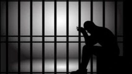 KETOU/SUPÇONNE DE VIOL SUR MINEURE : Un directeur d&rsquo;école jeté en prison