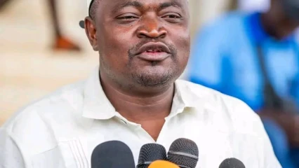 Lancement du tournoi des grandes vacances de Kouandé :Aminou Mama Ibrahim promeut la cohésion sociale à travers le football