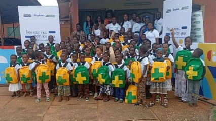 Opération orphée de Canal+ Bénin :100 kits scolaires offerts aux enfants du Village SOS d'Abomey-Calavi