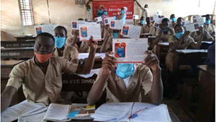 REMISE DES LETTRES D&rsquo;ENCOURAGEMENT AUX CANDIDATS DU CEG ZONGO PARAKOU : La Fondation Hystérésis dans une démarche de réussite 20/20