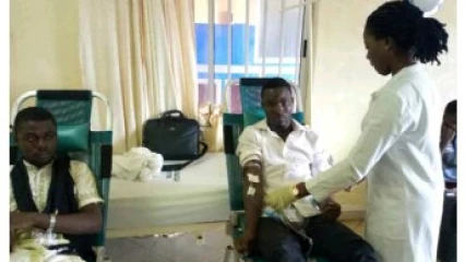 SEANCE DE DON DE SANG DANS LA COMMUNE D’ABOMEY-CALAVI : L’association « Famille Patriote » mobilise les citoyens autour d&rsquo;un geste salvateur