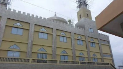 SUPPOSÉE FERMETURE D&rsquo;UNE MOSQUÉE POUR POLLUTION SONORE À PARAKOU : Fake News, voici la réalité