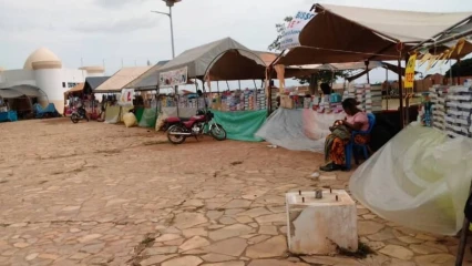 VENTE DE FOURNITURES SCOLAIRES À PARAKOU : Pas d&rsquo;affluence pour l&rsquo;instant