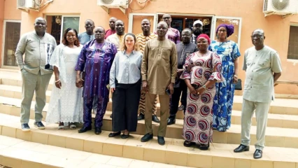 Visite de la nouvelle cheffe domaine gouvernance et paix de la coopération Suisse à N'Dali: Joy Zeugin salue la contribution de l'Adecob au profit des communes